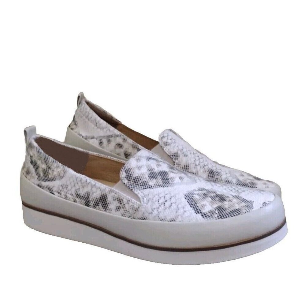 Bussola Comfort Loafer Walking Shoes Size 40 NWB